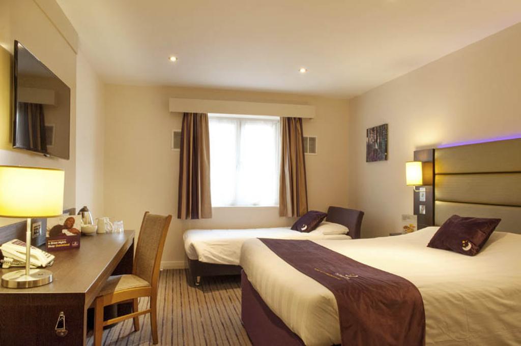 Premier Inn London Tower Bridge Esterno foto