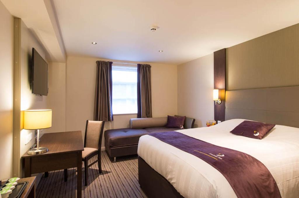 Premier Inn London Tower Bridge Esterno foto